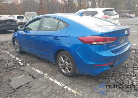 2018 Hyundai Elantra Sel z USA, uszkodzony, nr VIN KMHD84LF1JU701282